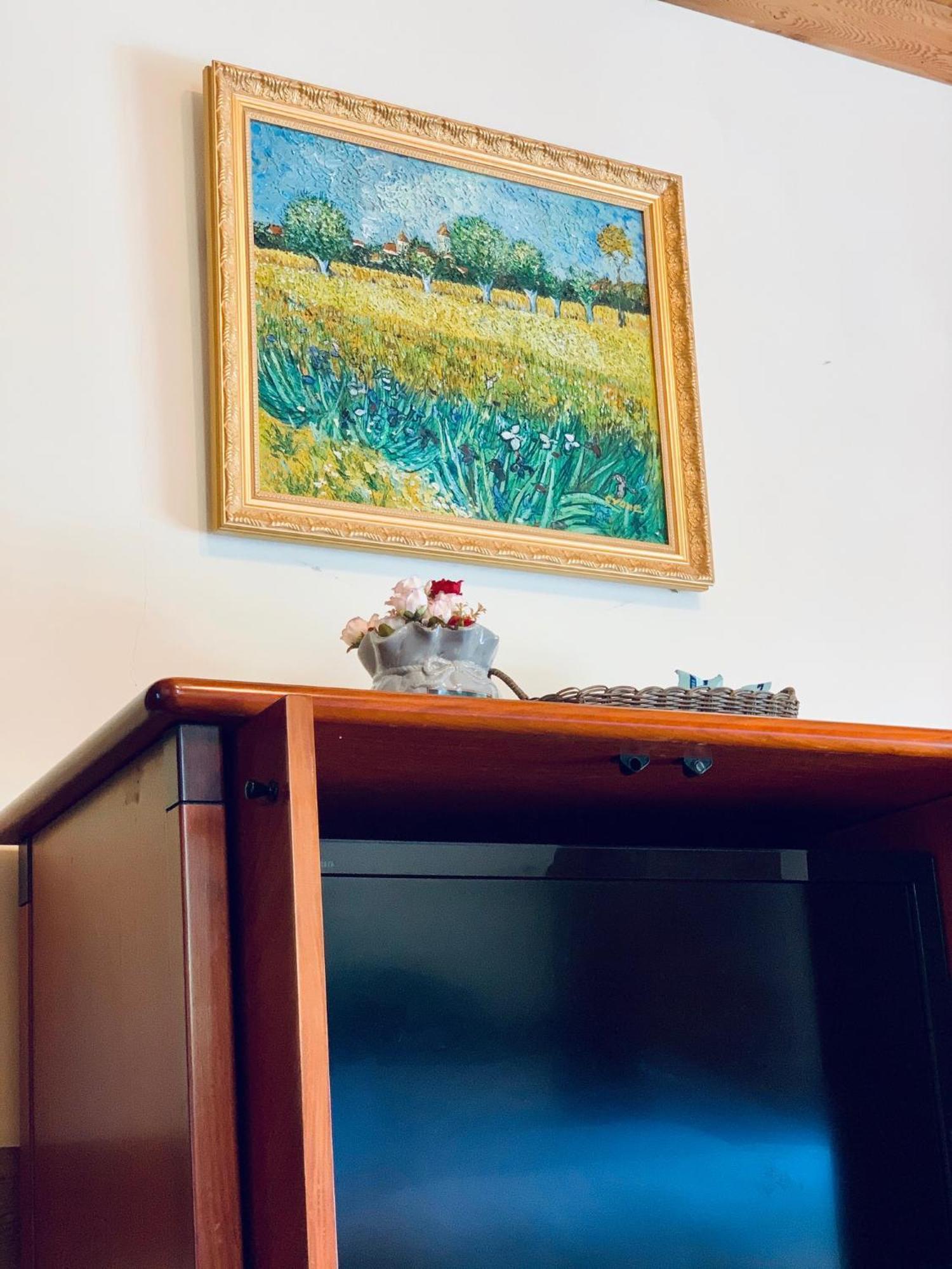 เดอะ คอตส์โวลด์ วิลลา Bed & Breakfast เหรินอ้าย ภายนอก รูปภาพ