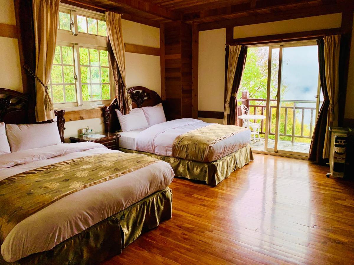 เดอะ คอตส์โวลด์ วิลลา Bed & Breakfast เหรินอ้าย ภายนอก รูปภาพ